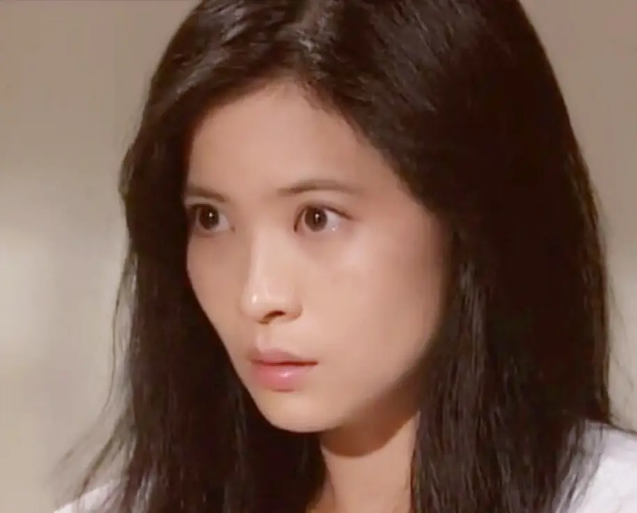 娱乐圈老演员凄凉_香港著名演员晚年凄凉经历_年轻时名动四方晚年却无限苍凉的演员