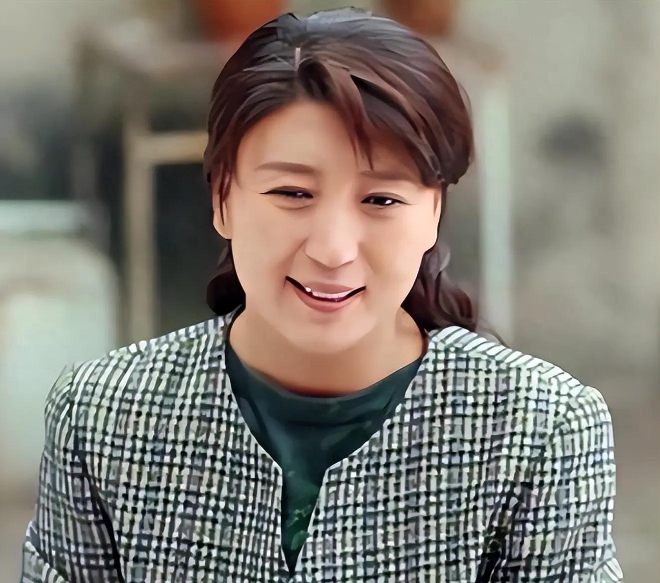 娱乐圈人设崩塌事件_流量反噬定律_网红八卦事件猫妹妹图片高清-